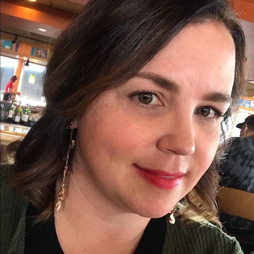 Meet your Posher, Amanda